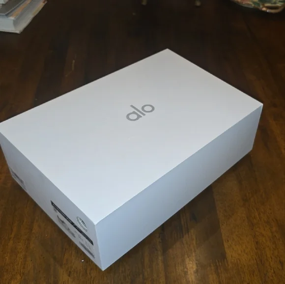 ALO Yoga Recovery Mode Sneaker Womens 8.5 - Picture 11 of 11